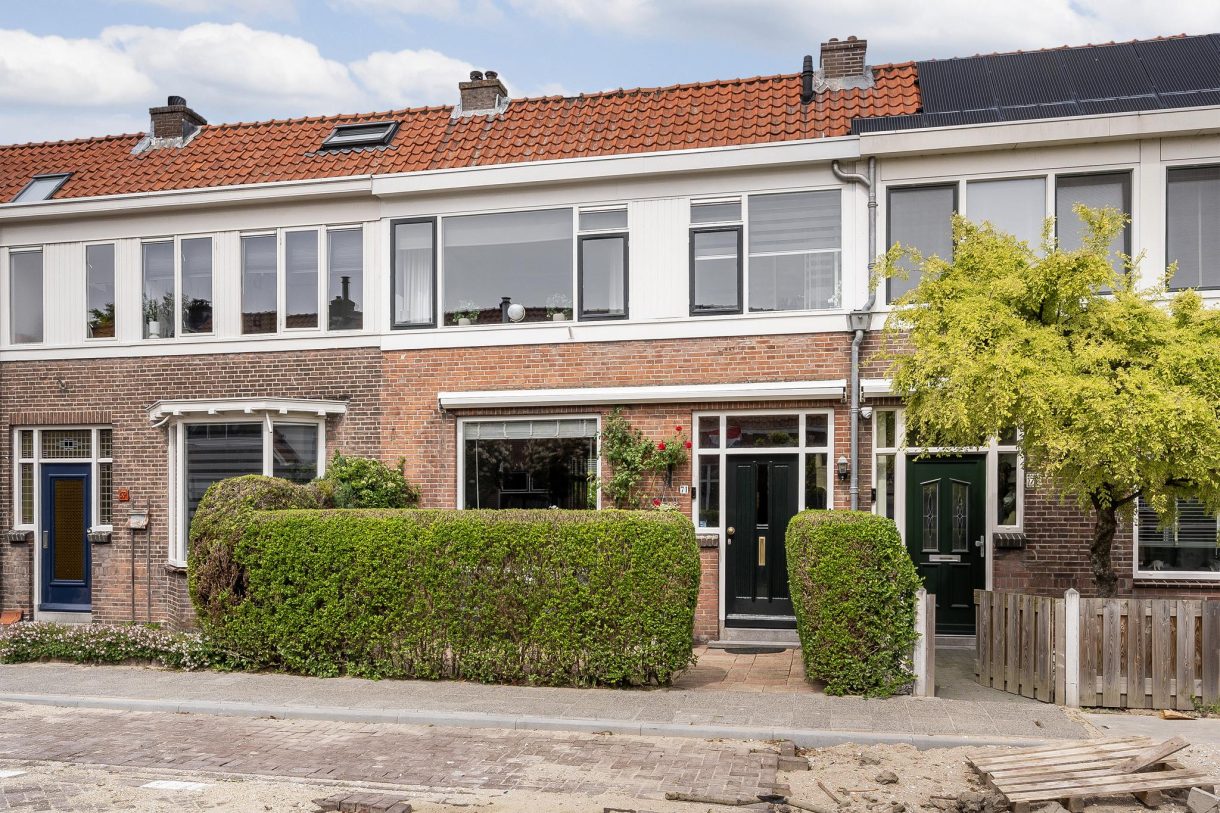 Te koop: Foto Woonhuis aan de Rozenlaan 71 in Vlaardingen