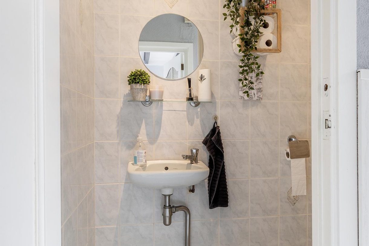 Te koop: Foto Woonhuis aan de Rozenlaan 71 in Vlaardingen