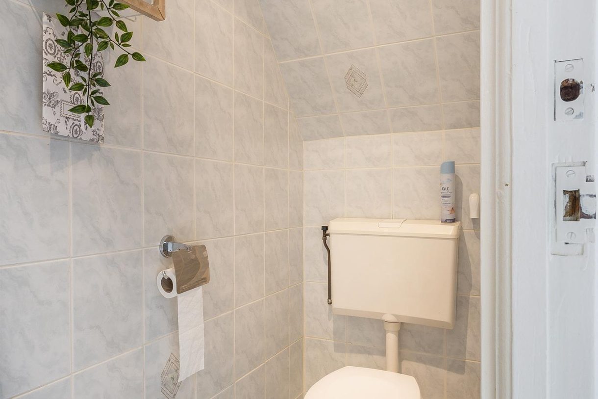 Te koop: Foto Woonhuis aan de Rozenlaan 71 in Vlaardingen