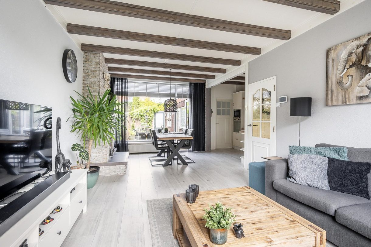 Te koop: Foto Woonhuis aan de Rozenlaan 71 in Vlaardingen