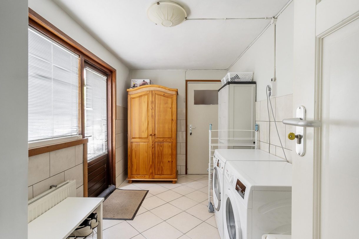 Te koop: Foto Woonhuis aan de Rozenlaan 71 in Vlaardingen