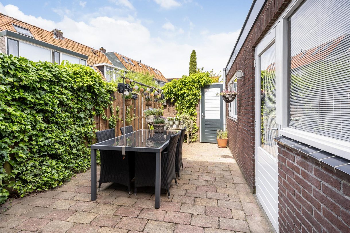 Te koop: Foto Woonhuis aan de Rozenlaan 71 in Vlaardingen