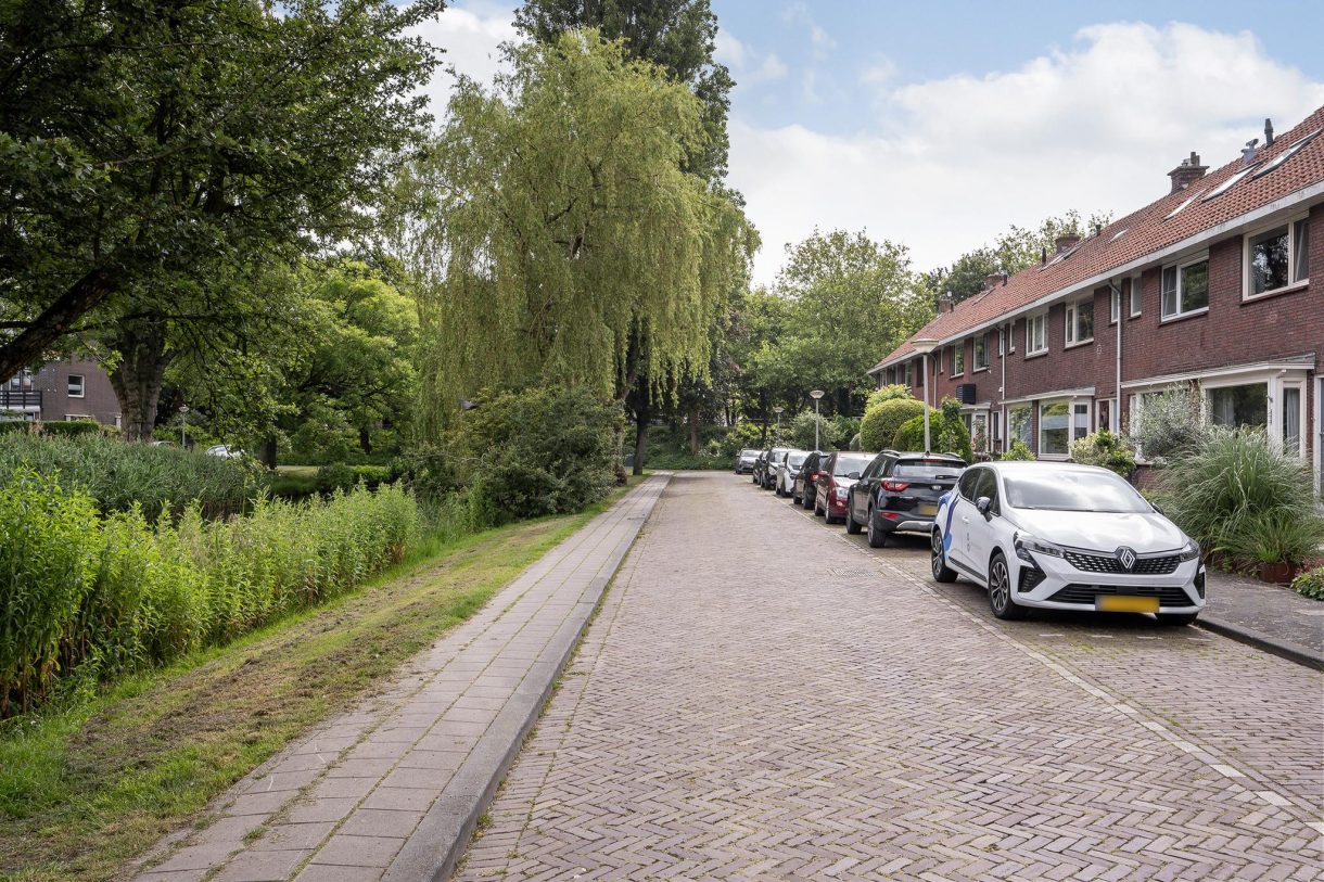 Te koop: Foto Woonhuis aan de Surinamesingel 23 in Vlaardingen