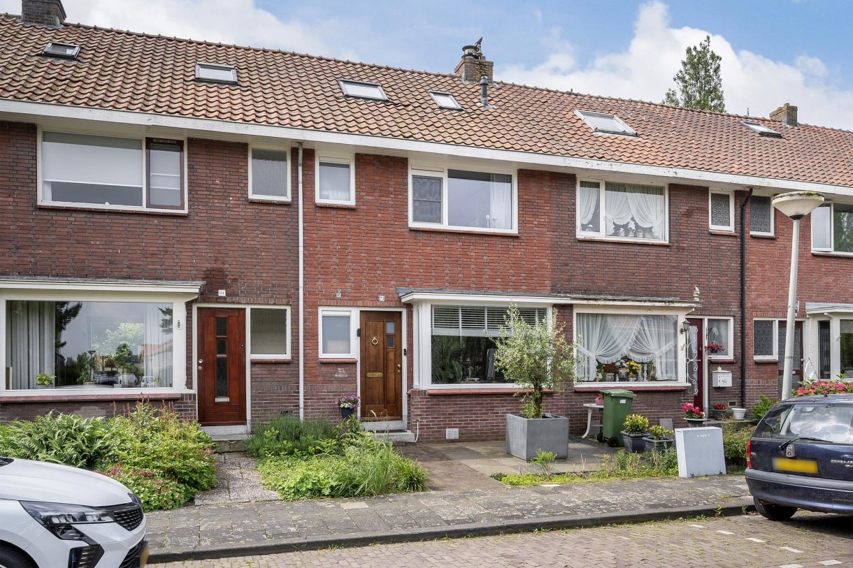 Te koop: Foto Woonhuis aan de Surinamesingel 23 in Vlaardingen