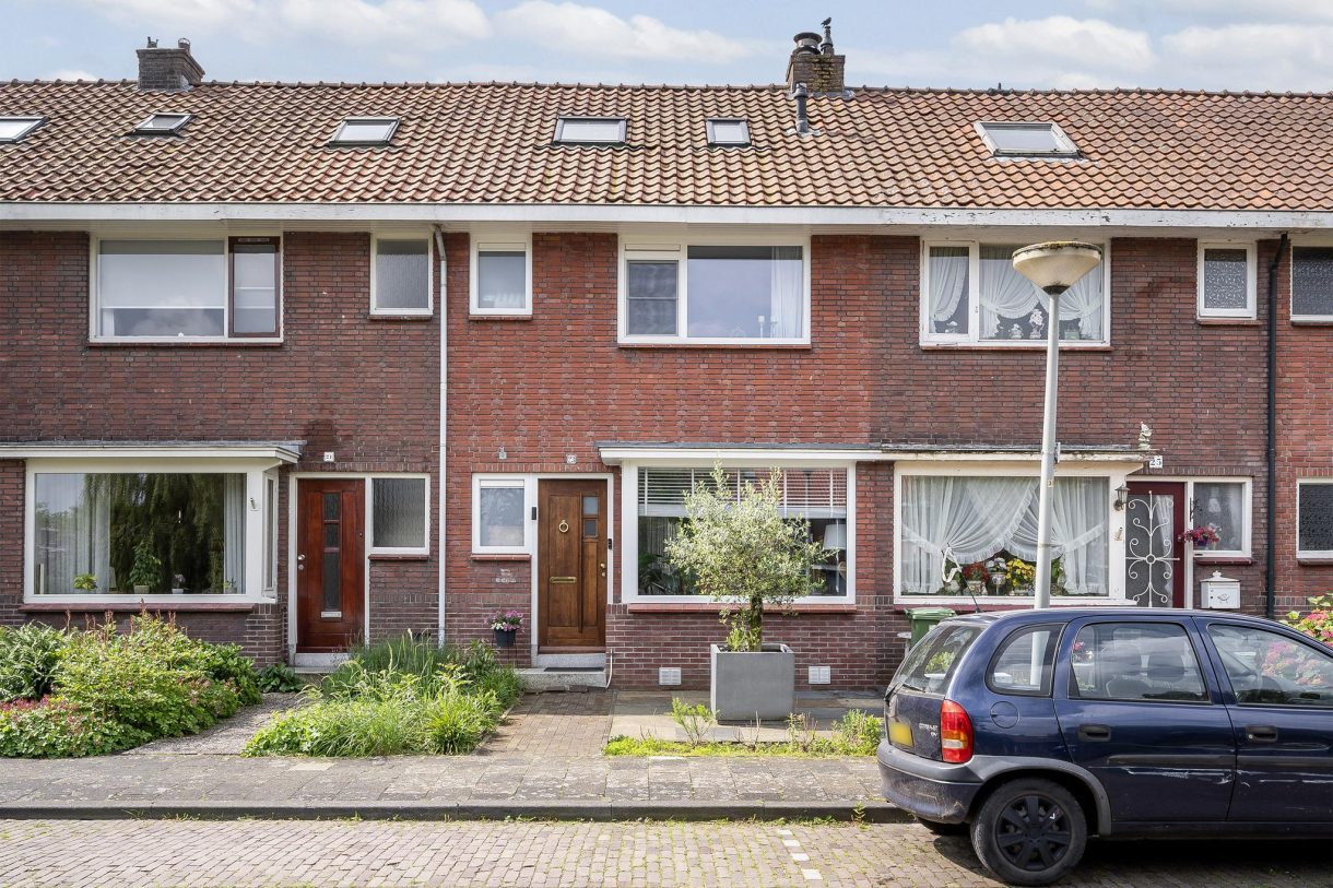 Te koop: Foto Woonhuis aan de Surinamesingel 23 in Vlaardingen