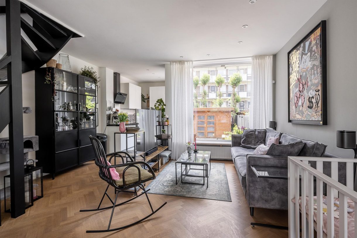 Te koop: Foto Woonhuis aan de Surinamesingel 23 in Vlaardingen