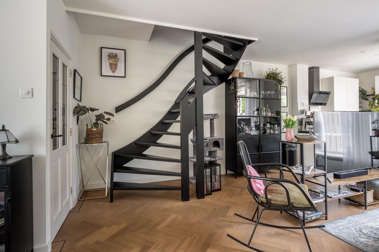 Te koop: Foto Woonhuis aan de Surinamesingel 23 in Vlaardingen