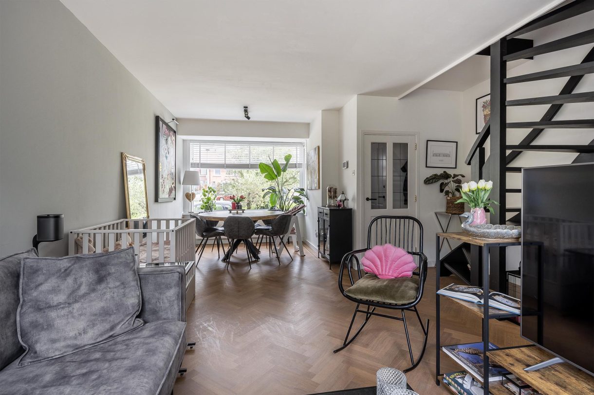 Te koop: Foto Woonhuis aan de Surinamesingel 23 in Vlaardingen