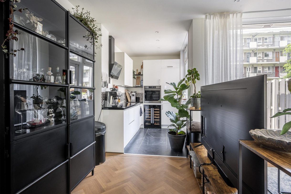 Te koop: Foto Woonhuis aan de Surinamesingel 23 in Vlaardingen