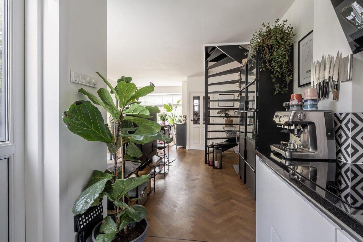 Te koop: Foto Woonhuis aan de Surinamesingel 23 in Vlaardingen