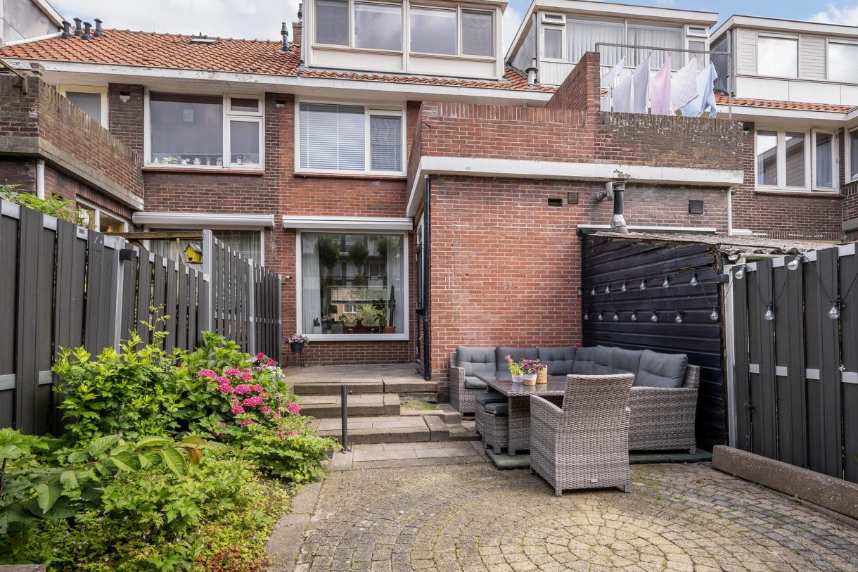 Te koop: Foto Woonhuis aan de Surinamesingel 23 in Vlaardingen