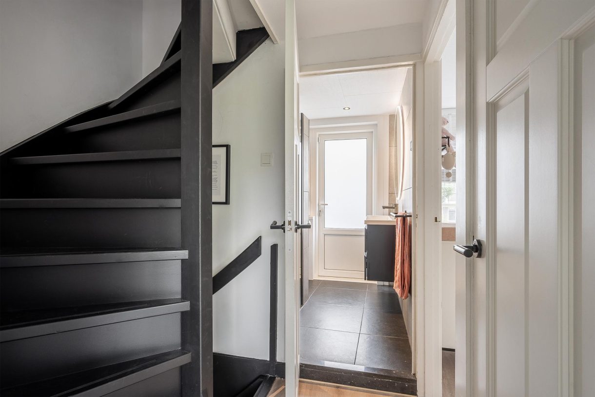 Te koop: Foto Woonhuis aan de Surinamesingel 23 in Vlaardingen