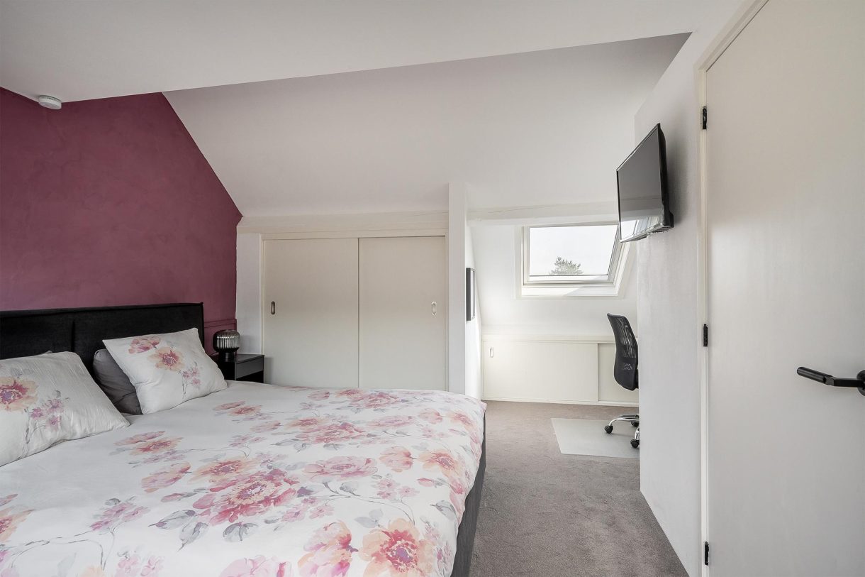 Te koop: Foto Woonhuis aan de Surinamesingel 23 in Vlaardingen