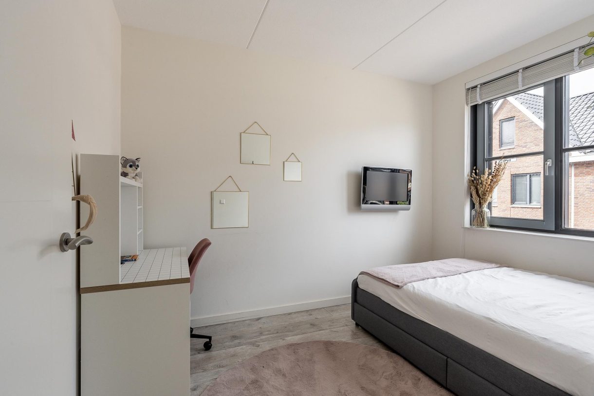 Te koop: Foto Woonhuis aan de Vrijenbansesluis 5 in Vlaardingen