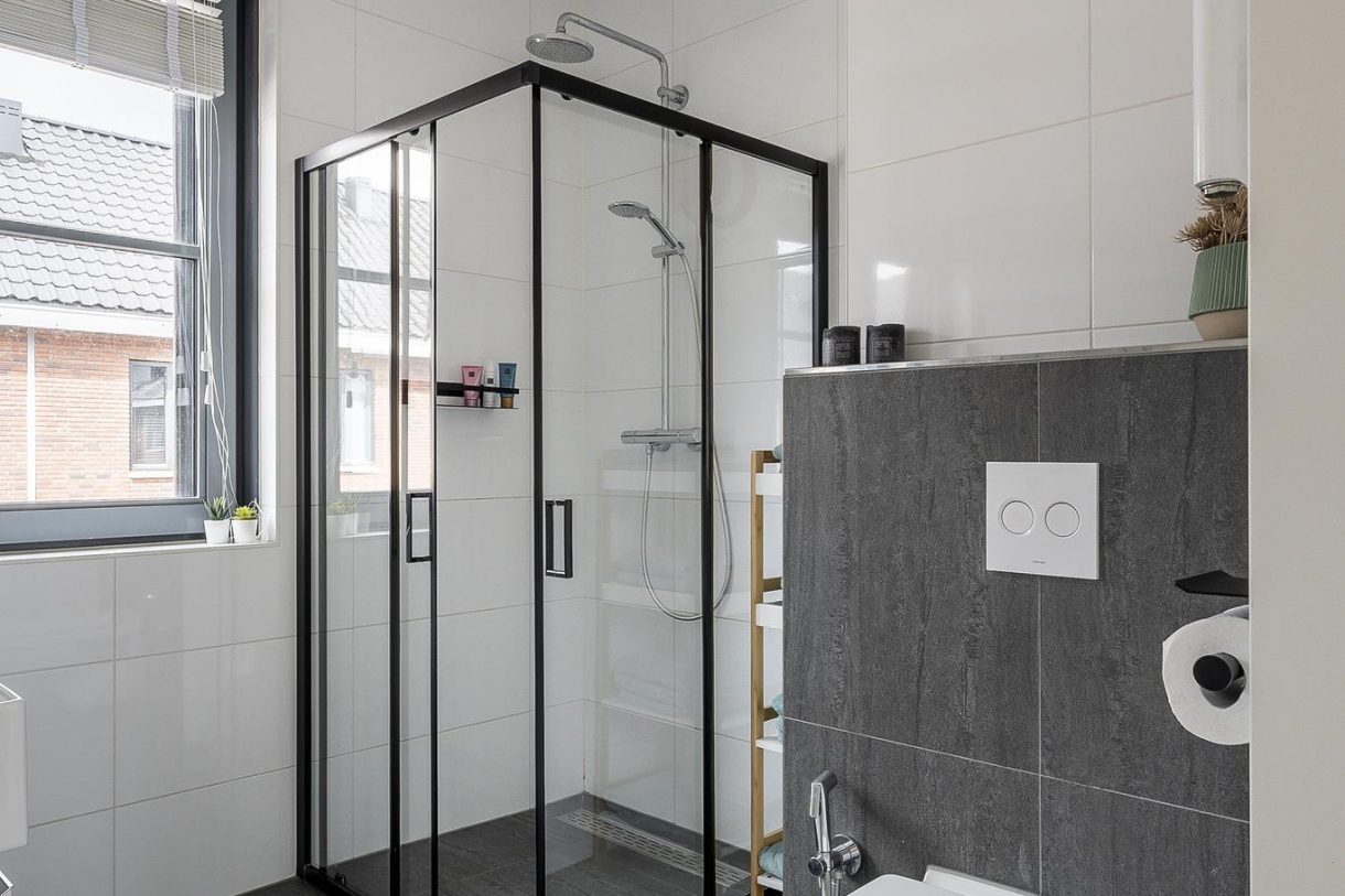 Te koop: Foto Woonhuis aan de Vrijenbansesluis 5 in Vlaardingen