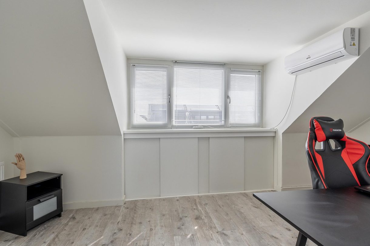 Te koop: Foto Woonhuis aan de Vrijenbansesluis 5 in Vlaardingen