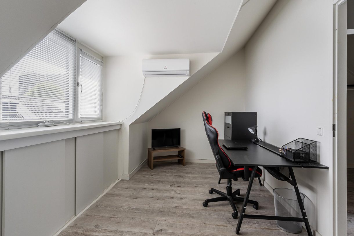 Te koop: Foto Woonhuis aan de Vrijenbansesluis 5 in Vlaardingen