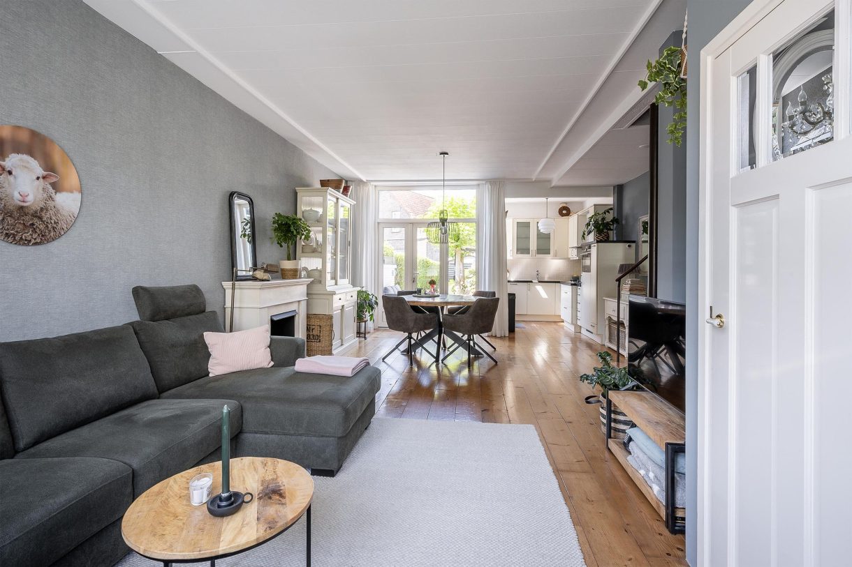 Te koop: Foto Woonhuis aan de Asterstraat 14 in Vlaardingen