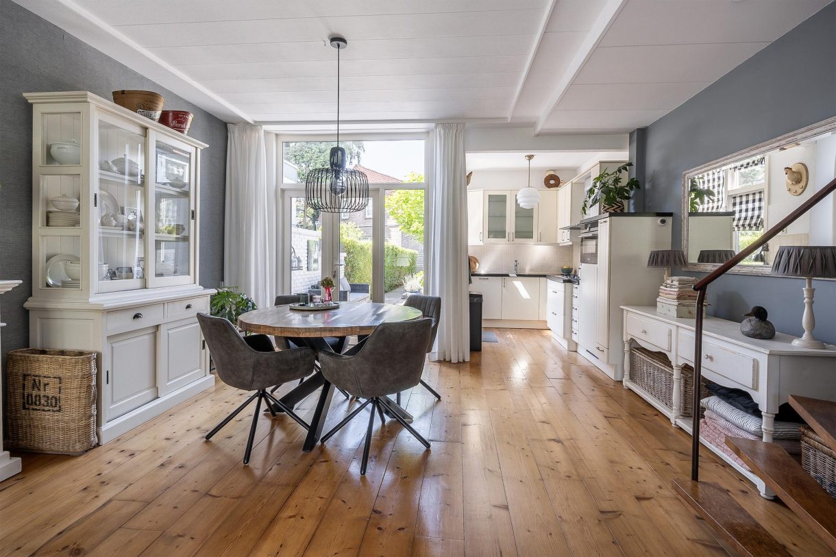 Te koop: Foto Woonhuis aan de Asterstraat 14 in Vlaardingen