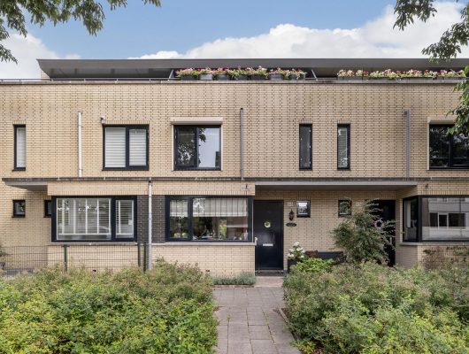 Hoofdfoto van Vlaardingen Kamerlingh Onnesstraat 68