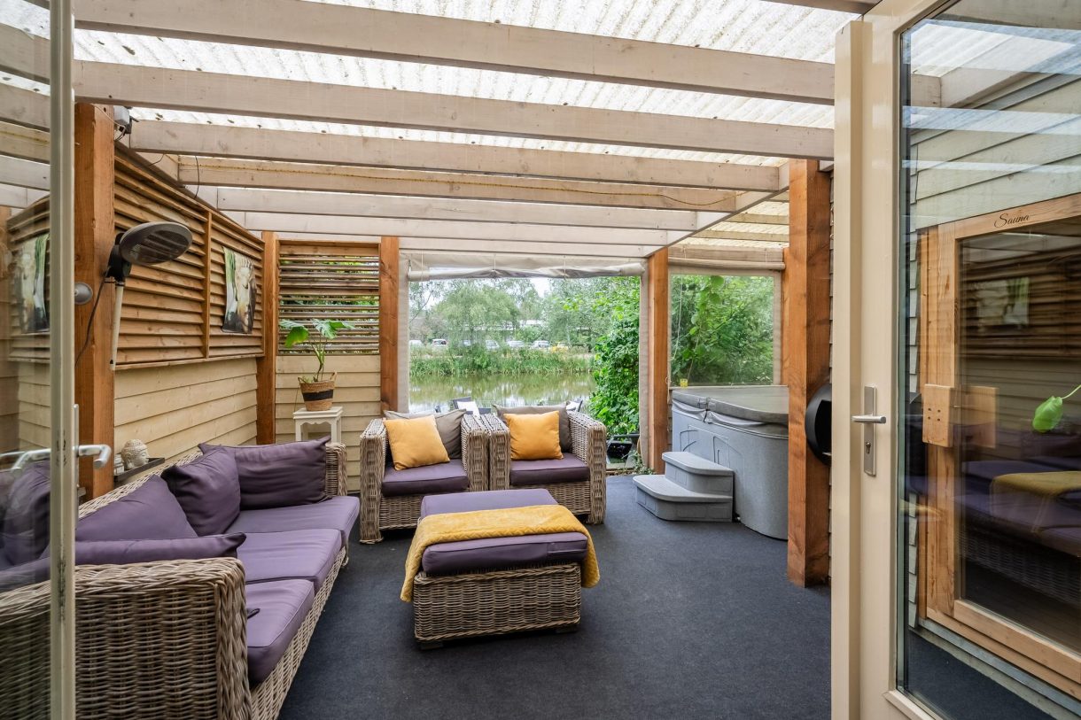 Te koop: Foto Woonhuis aan de Jan Thijssenstraat 5 in Vlaardingen