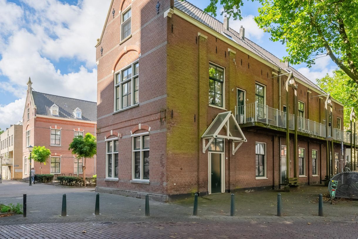 Te koop: Foto Appartement aan de Weeshuisplein 12 in Vlaardingen