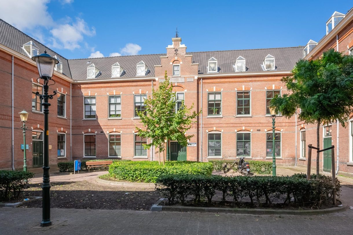 Te koop: Foto Appartement aan de Weeshuisplein 12 in Vlaardingen