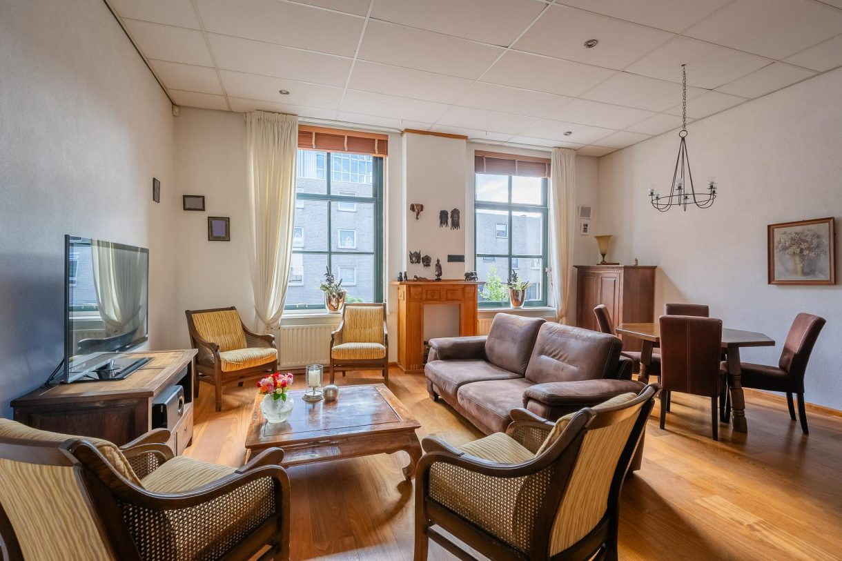 Te koop: Foto Appartement aan de Weeshuisplein 12 in Vlaardingen