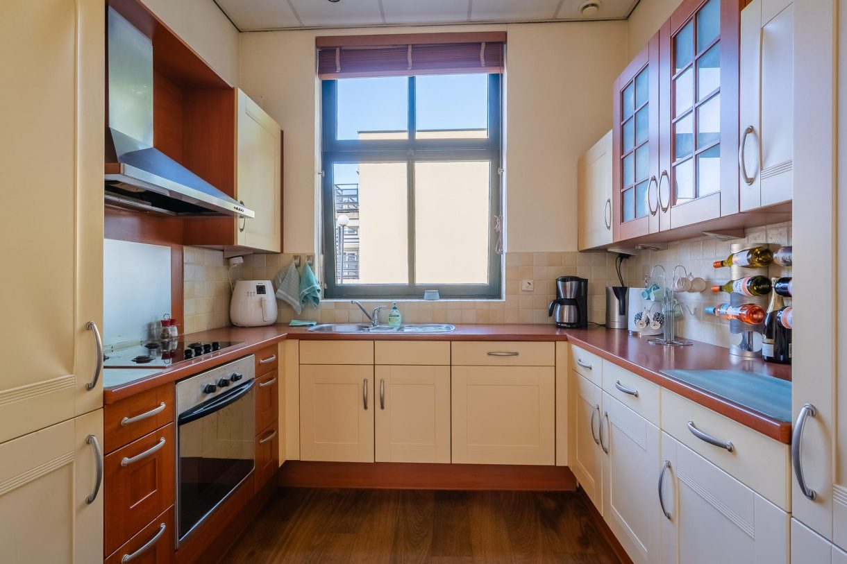 Te koop: Foto Appartement aan de Weeshuisplein 12 in Vlaardingen