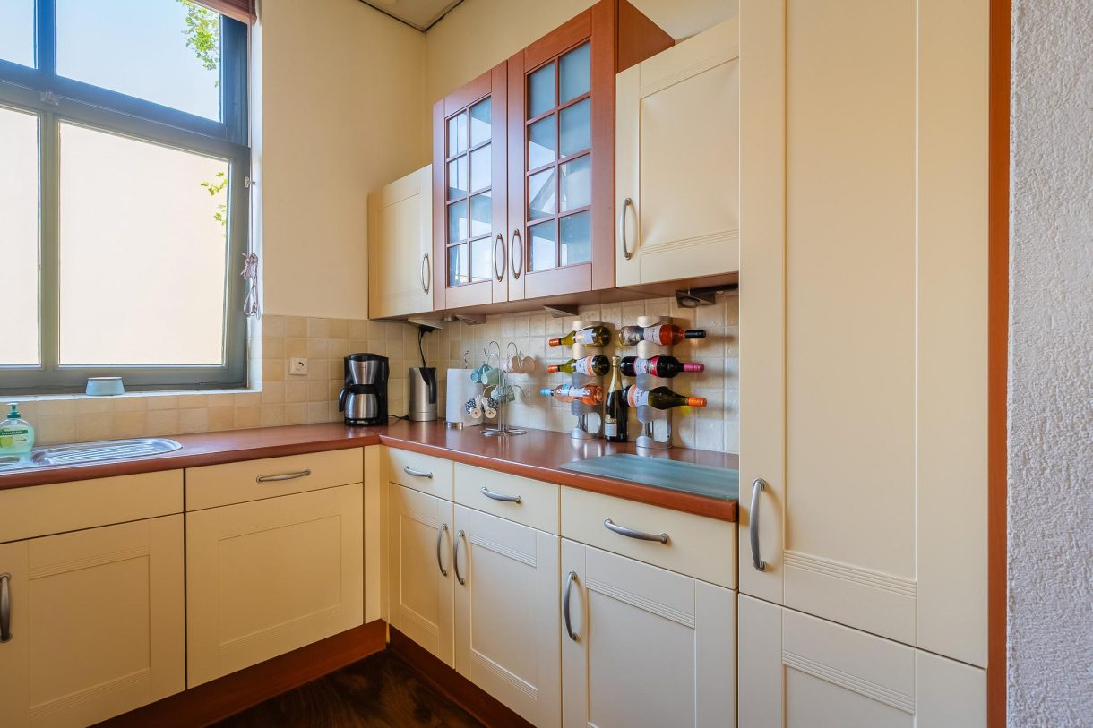 Te koop: Foto Appartement aan de Weeshuisplein 12 in Vlaardingen