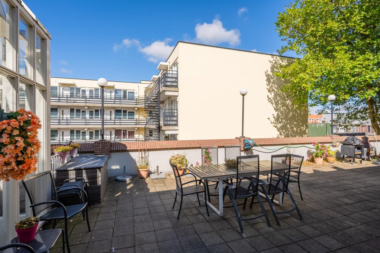 Te koop: Foto Appartement aan de Weeshuisplein 12 in Vlaardingen