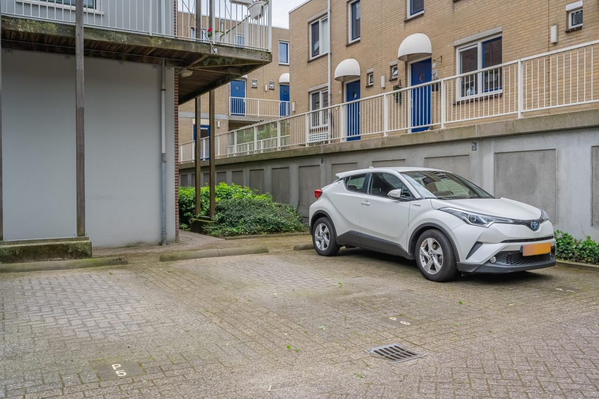 Te koop: Foto Appartement aan de Weeshuisplein 12 in Vlaardingen