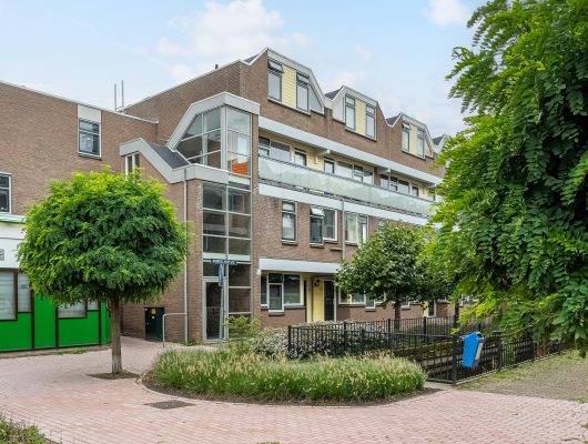 Hoofdfoto van Vlaardingen Winkelhoeve 54