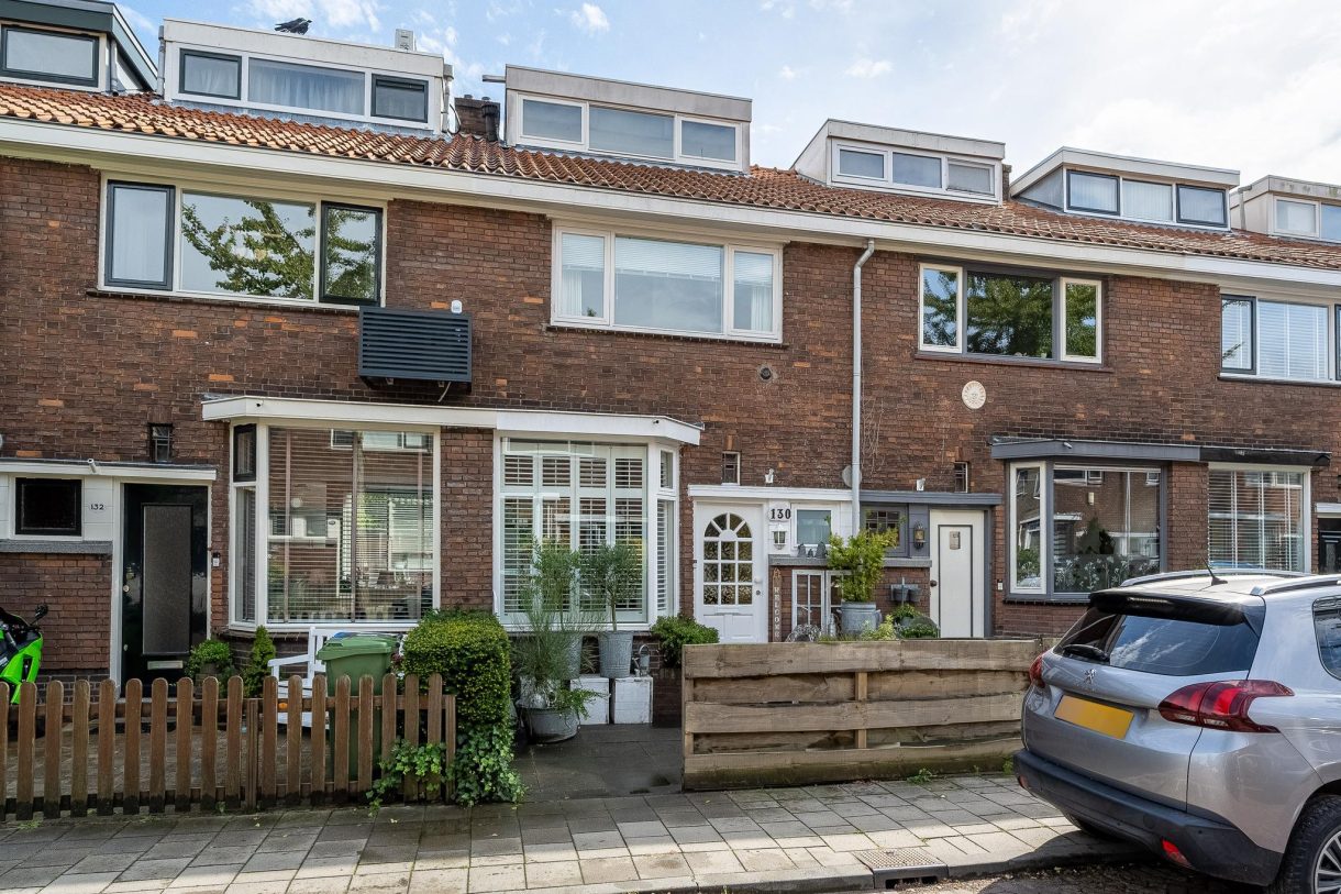 Te koop: Foto Woonhuis aan de Rozenlaan 130 in Vlaardingen
