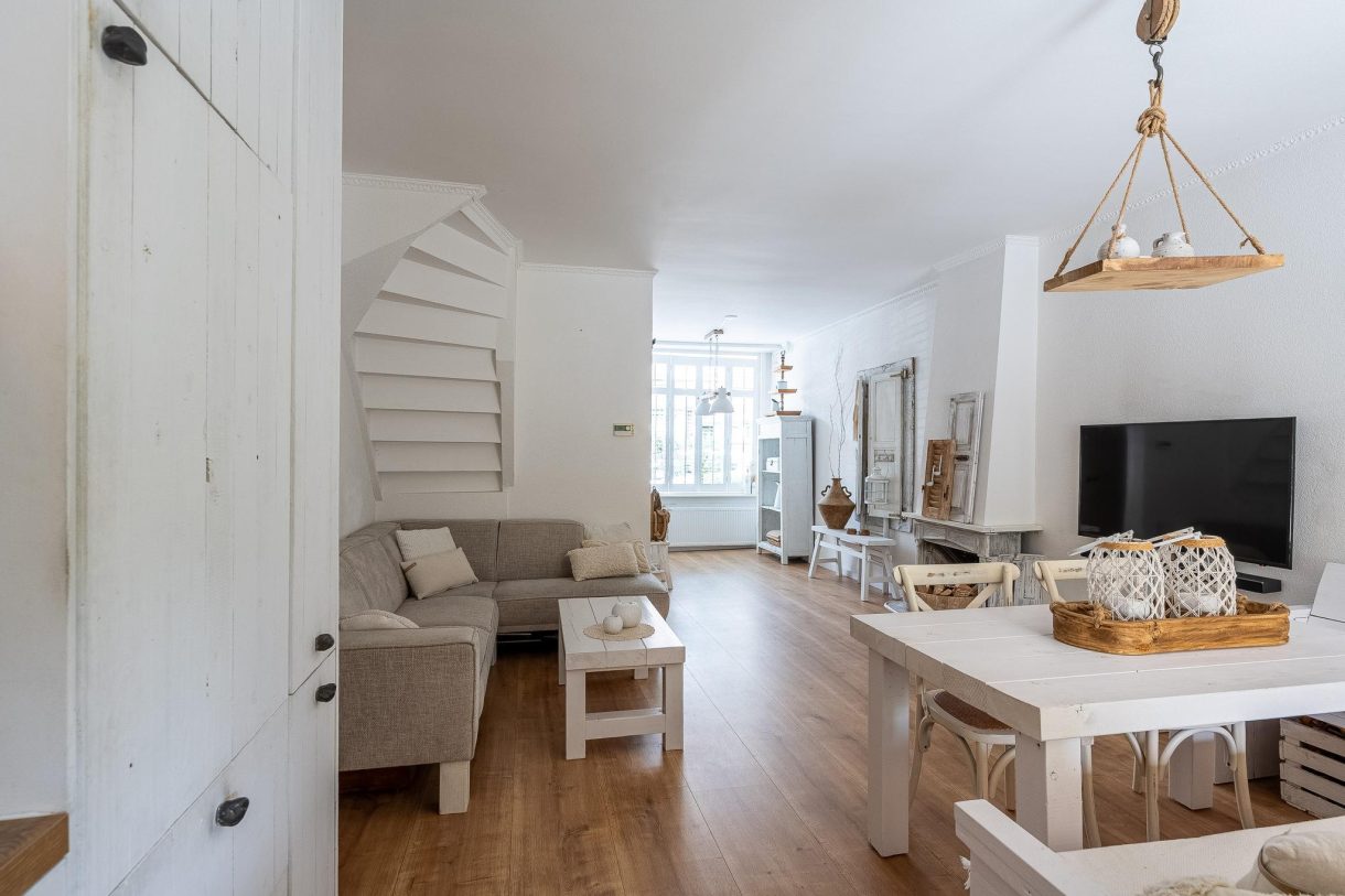 Te koop: Foto Woonhuis aan de Rozenlaan 130 in Vlaardingen