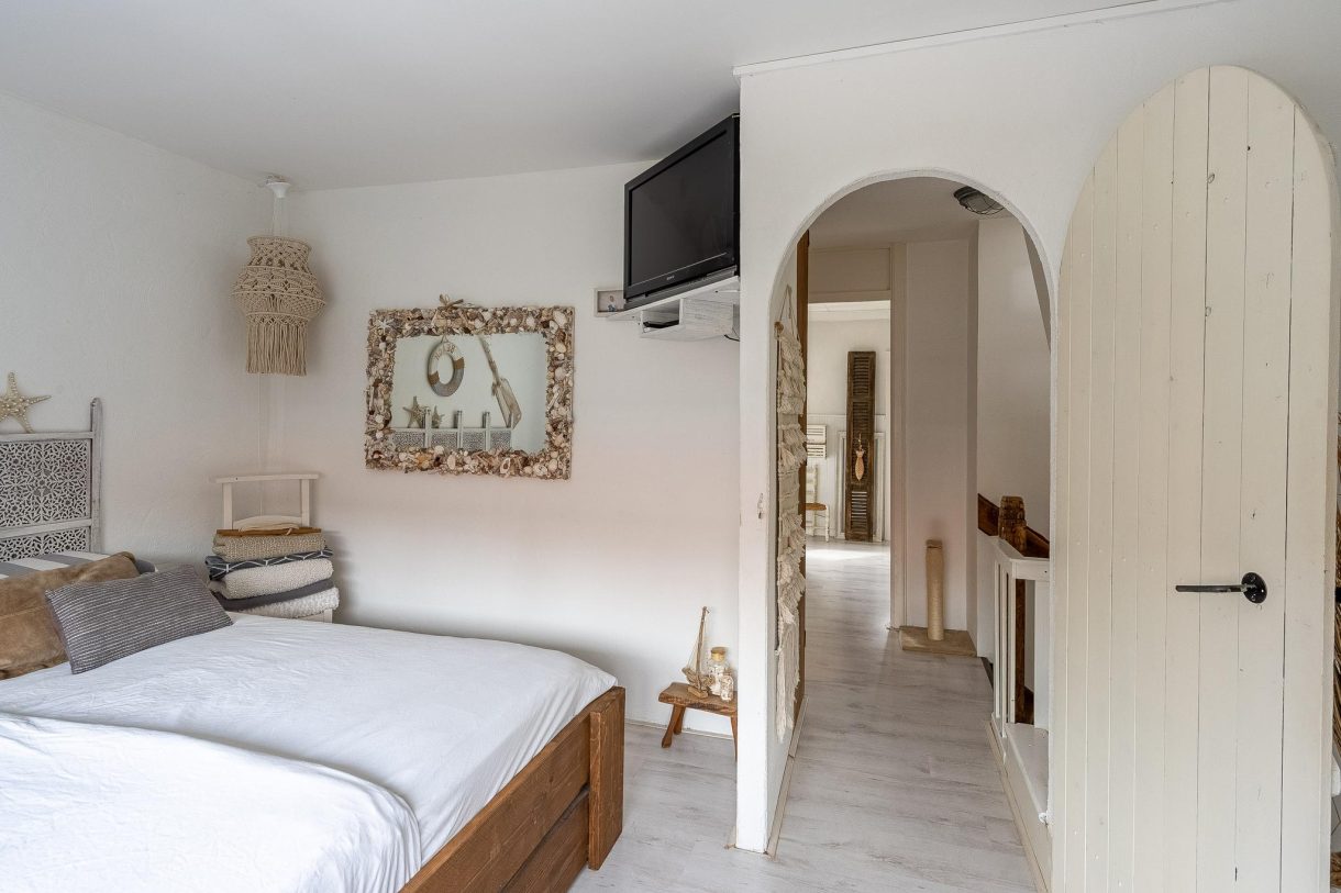 Te koop: Foto Woonhuis aan de Rozenlaan 130 in Vlaardingen