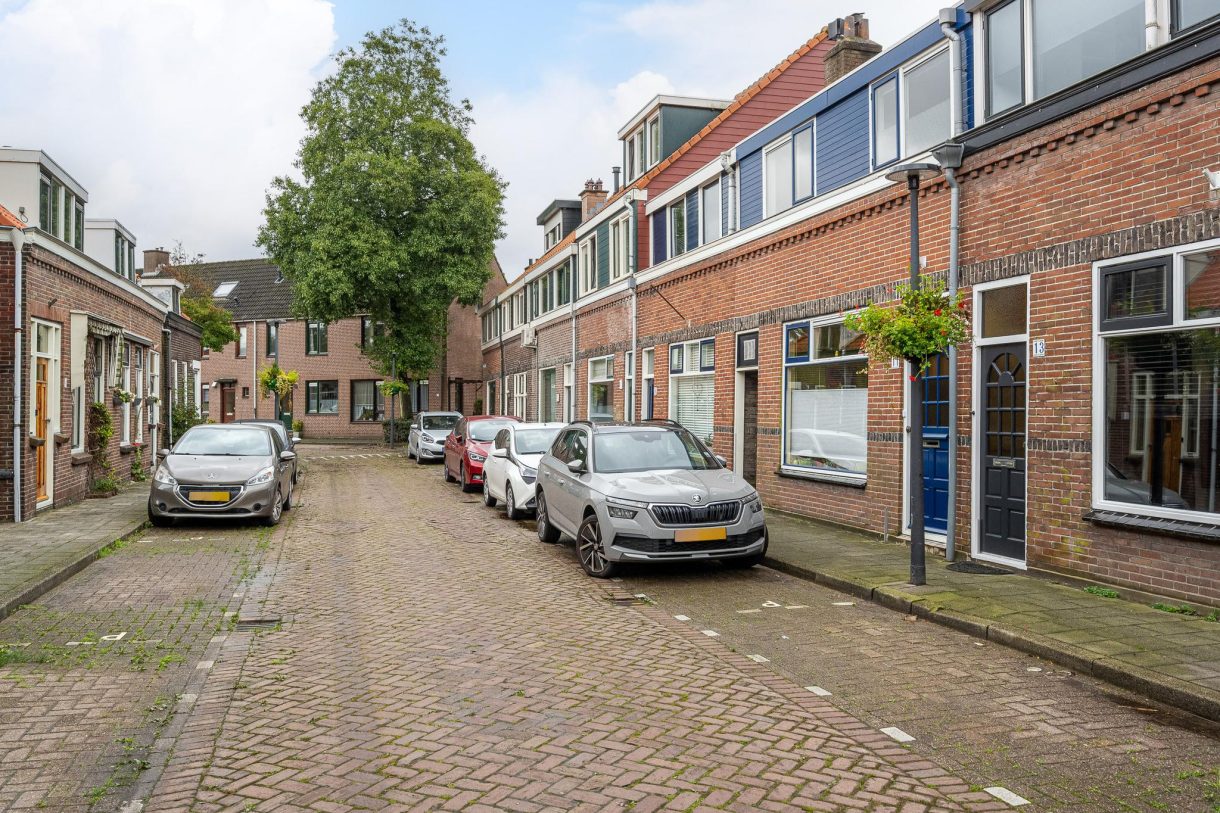 Te koop: Foto Woonhuis aan de Weteringstraat 13 in Vlaardingen