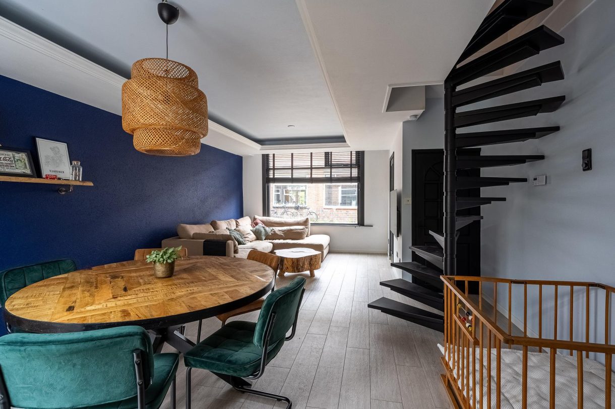 Te koop: Foto Woonhuis aan de Weteringstraat 13 in Vlaardingen