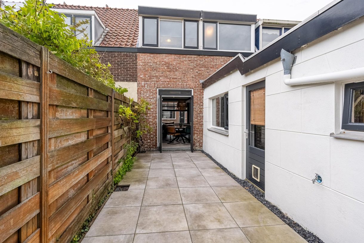 Te koop: Foto Woonhuis aan de Weteringstraat 13 in Vlaardingen