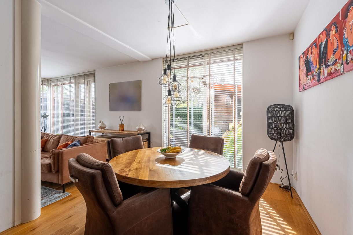Te koop: Foto Woonhuis aan de Jan Pieterszoon Coenlaan 4 in Vlaardingen