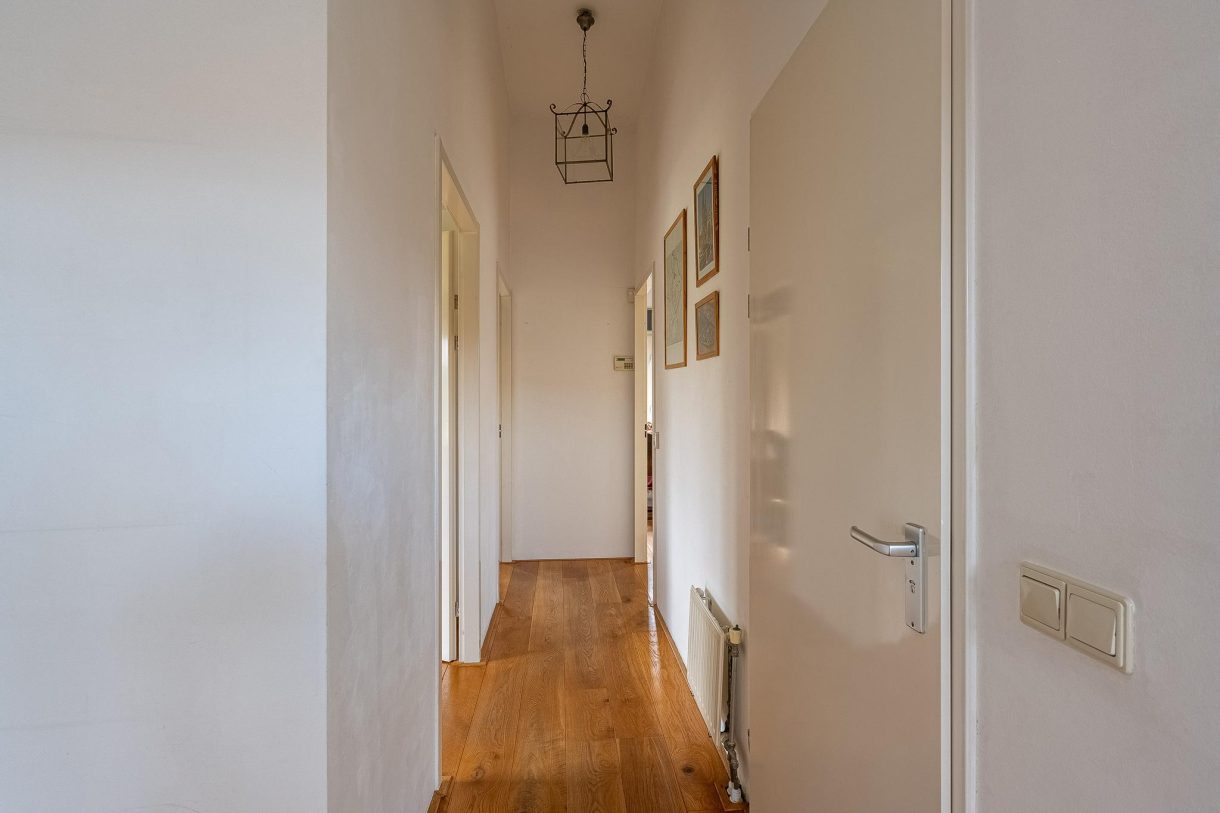 Te koop: Foto Woonhuis aan de Jan Pieterszoon Coenlaan 4 in Vlaardingen