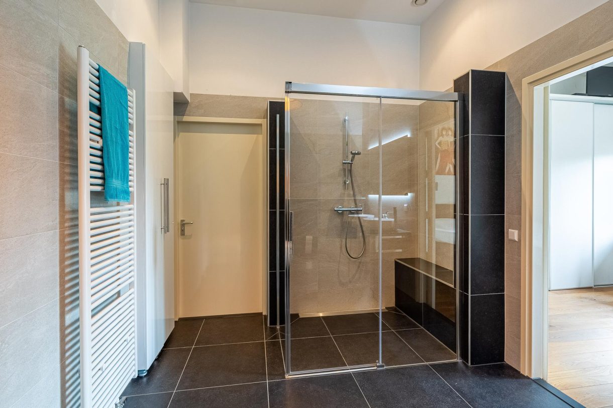 Te koop: Foto Woonhuis aan de Jan Pieterszoon Coenlaan 4 in Vlaardingen