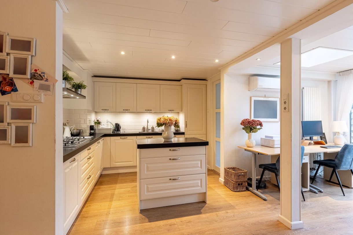 Te koop: Foto Woonhuis aan de Willem Frederikstraat 92 in Vlaardingen