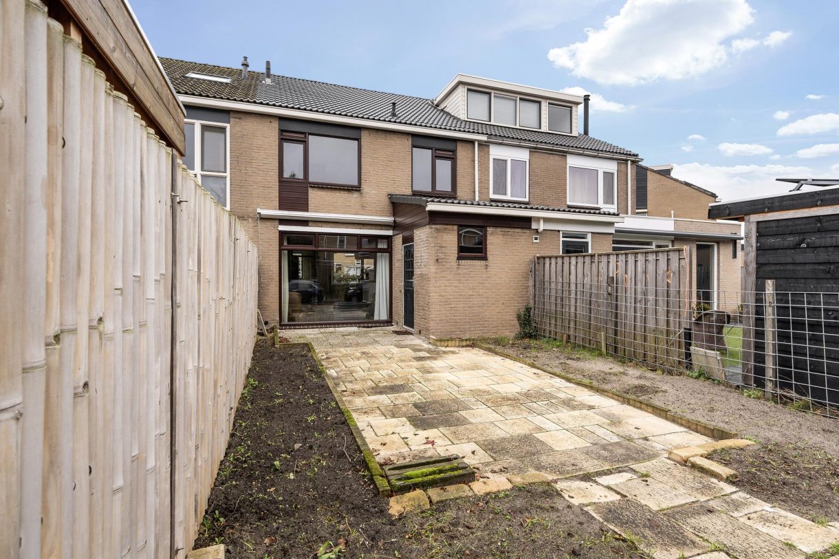 Te koop: Foto Woonhuis aan de Hazelaardreef 14 in Vlaardingen