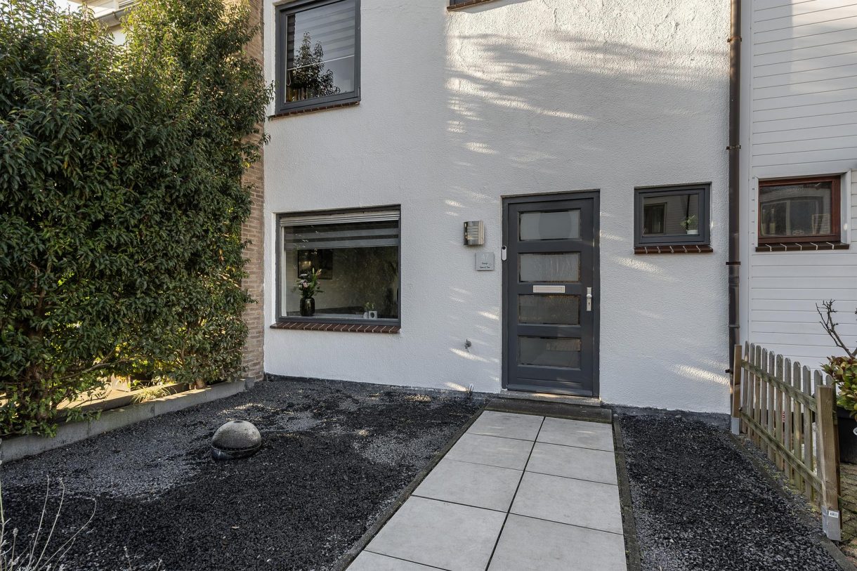 Te koop: Foto Woonhuis aan de Molukkenstraat 47 in Vlaardingen