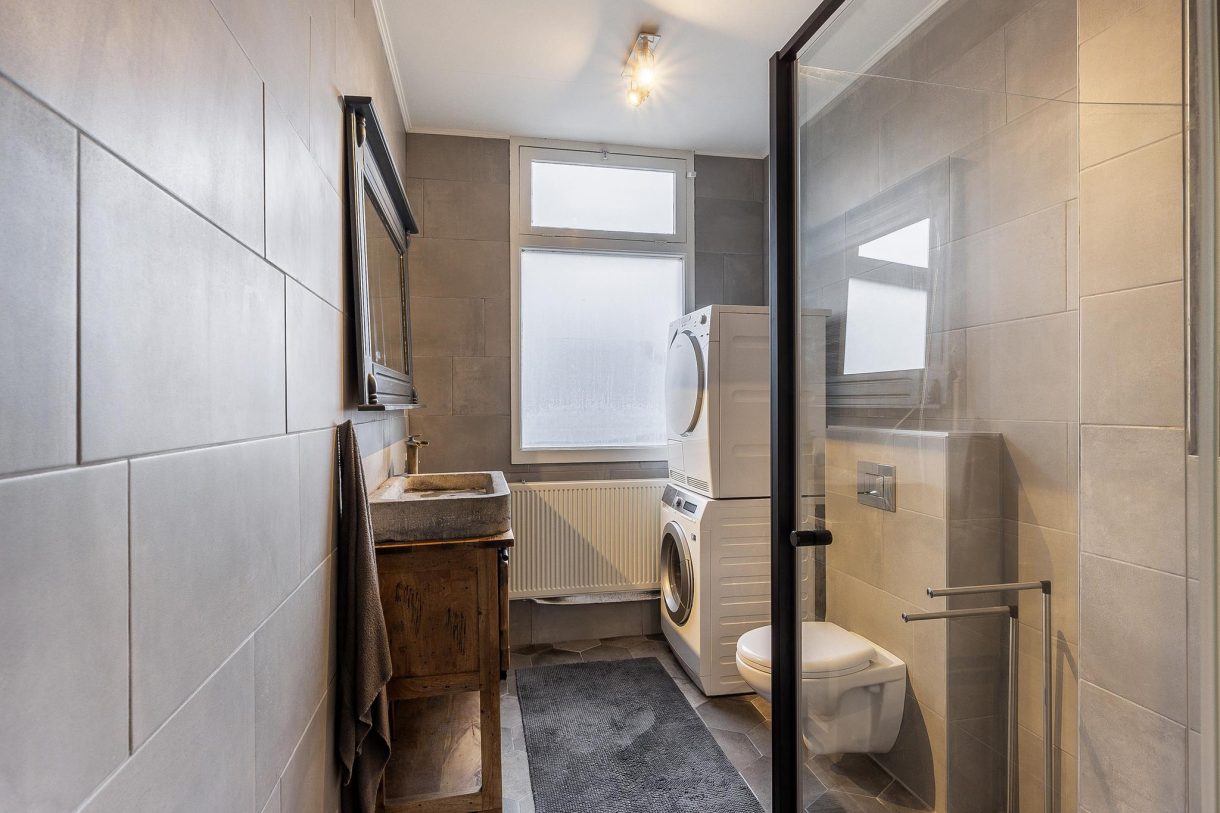 Te koop: Foto Appartement aan de Broekweg 60 in Vlaardingen