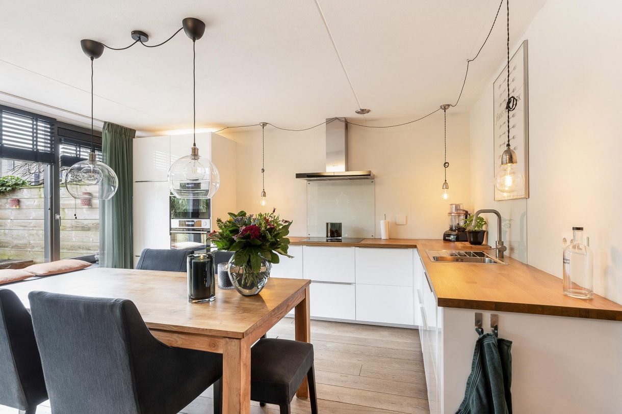 Te koop: Foto Woonhuis aan de Lavendelveld 23 in Schiedam