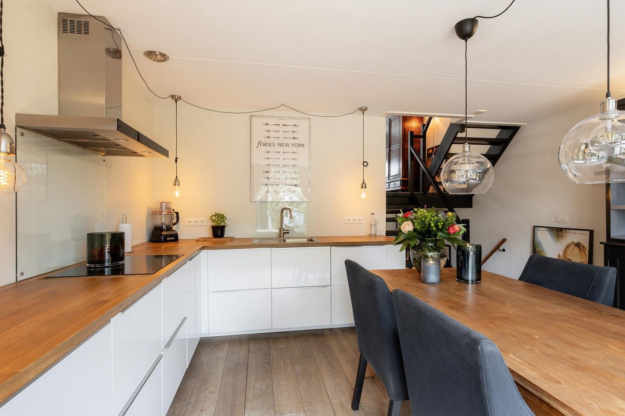 Te koop: Foto Woonhuis aan de Lavendelveld 23 in Schiedam