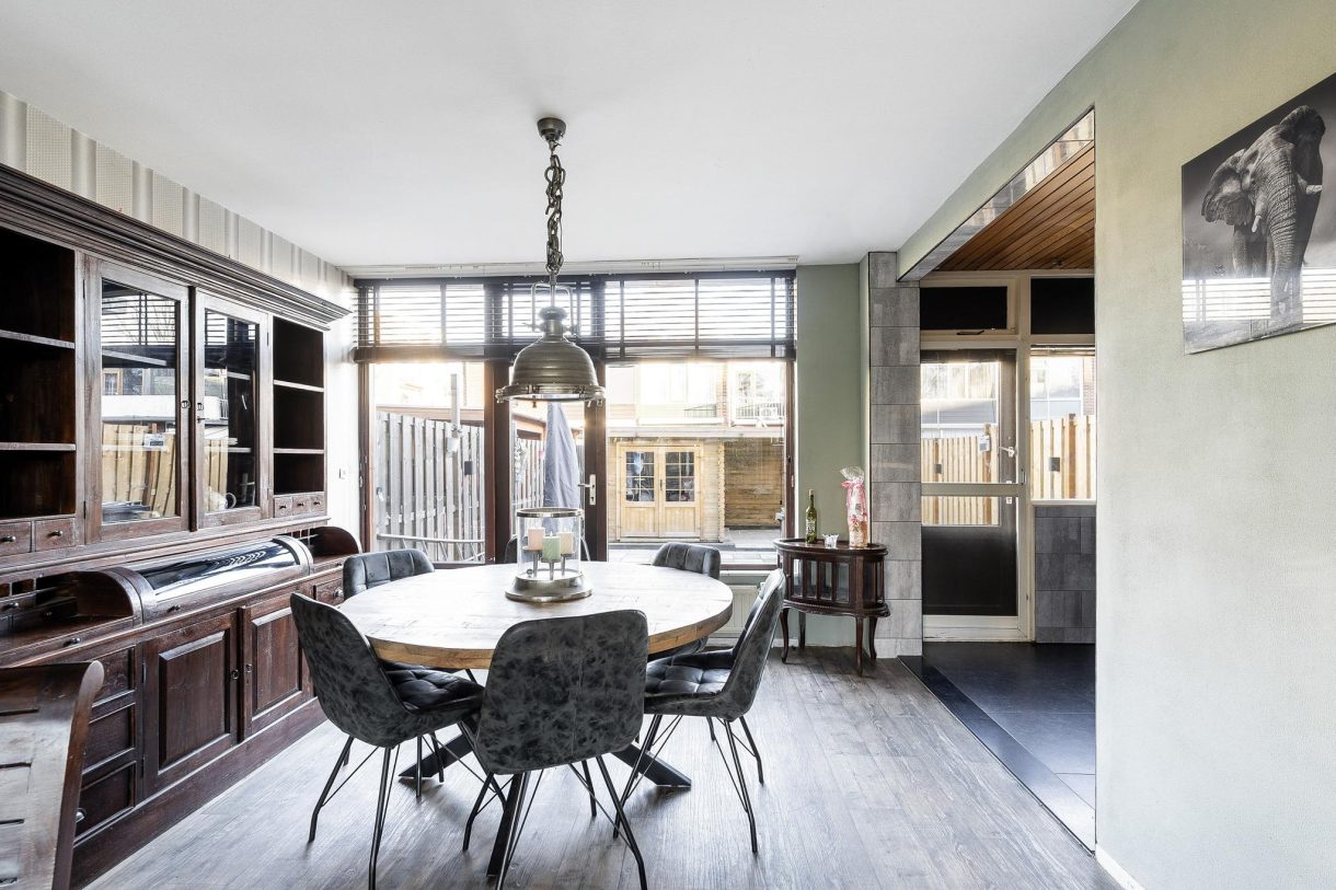 Te koop: Foto Woonhuis aan de Roemer Visscherstraat 49 in Vlaardingen