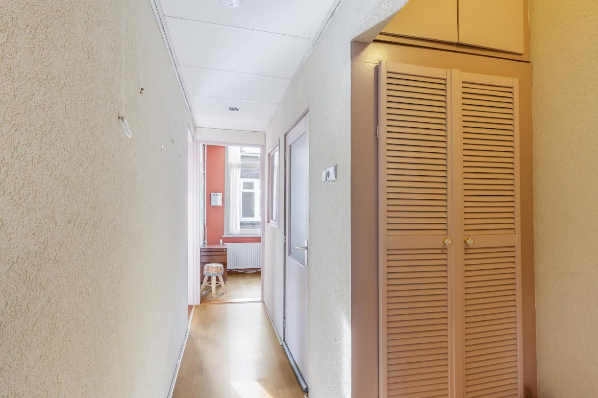 Te koop: Foto Woonhuis aan de Willem Barendszoonstraat 27 in Vlaardingen